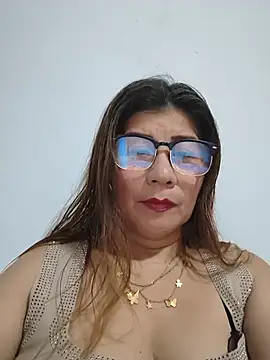 Snapshot of fire_mommy chatting on June 2026 09:41:02 PM fire mommy online show from June 2026 09:41:02 PM