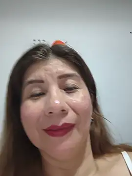 Snapshot of fire_mommy chatting on July 2026 09:55:02 PM fire mommy online show from July 2026 09:55:02 PM