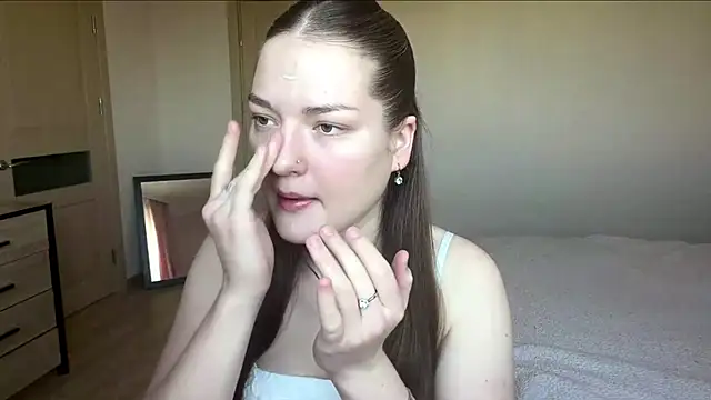 Snapshot of lizzzanatooo chatting on June 2026 07:47:02 AM lizzzanatooo online show from June 2026 07:47:02 AM