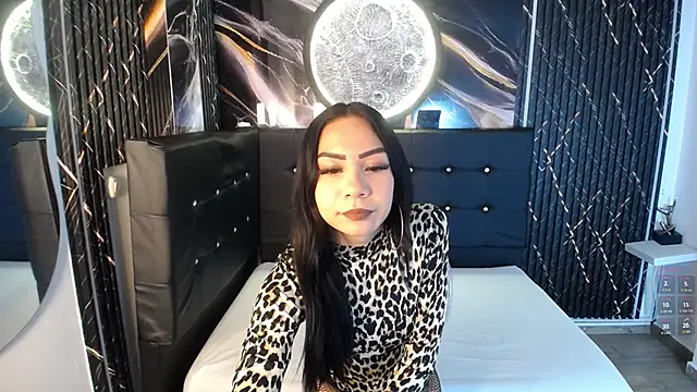 Snapshot of LilySweet__ chatting on June 2026 08:25:02 PM LilySweet online show from June 2026 08:25:02 PM