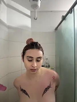 Snapshot of Sophia_LuxxX chatting on July 2026 06:46:01 PM Sophia LuxxX online show from July 2026 06:46:01 PM