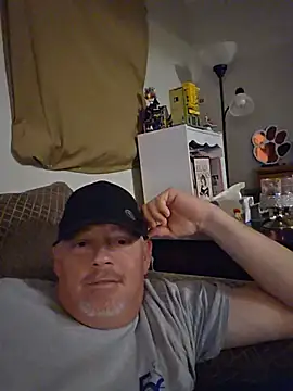 Snapshot of sassydaddy4u chatting on June 2026 04:19:01 AM sassydaddy4u online show from June 2026 04:19:01 AM