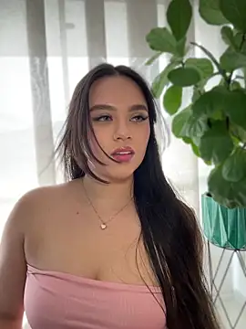 SarahRiveros online show from June 2026 08:13:01 PM