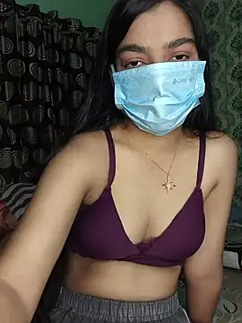 Snapshot of love_kaur chatting on June 2026 06:05:01 AM love kaur online show from June 2026 06:05:01 AM