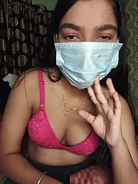 Snapshot of love_kaur chatting on July 2026 04:40:02 AM love kaur online show from July 2026 04:40:02 AM