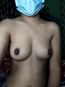Snapshot of love_kaur chatting on July 2026 06:44:02 AM love kaur online show from July 2026 06:44:02 AM