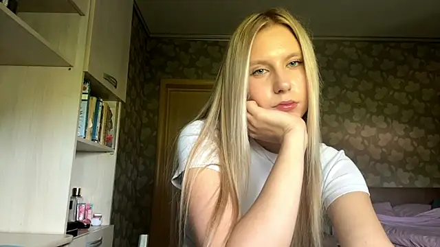 Snapshot of RalliedAckee chatting on May 2026 02:36:02 PM RalliedAckee online show from May 2026 02:36:02 PM