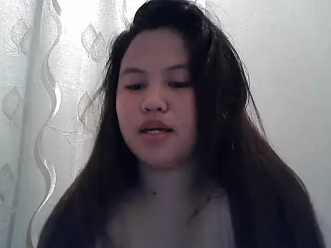 Snapshot of ThePrettySecret chatting on May 2026 06:10:02 AM ThePrettySecret online show from May 2026 06:10:02 AM