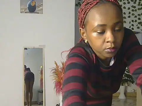 Snapshot of Skyy_Brown chatting on June 2026 03:07:01 AM Skyy Brown online show from June 2026 03:07:01 AM