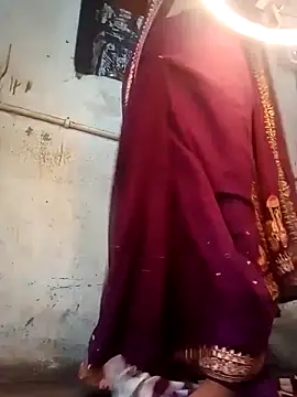 Snapshot of Madhuri-singh88 chatting on June 2026 02:45:02 AM Madhuri-singh88 online show from June 2026 02:45:02 AM