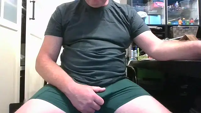 Snapshot of BrianB041978 chatting on June 2026 08:12:02 PM BrianB041978 online show from June 2026 08:12:02 PM