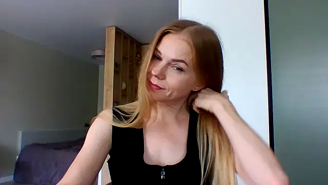 Snapshot of Tina5394 chatting on July 2026 10:21:02 AM Tina5394 online show from July 2026 10:21:02 AM