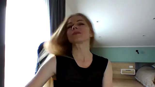 Snapshot of Tina5394 chatting on July 2026 07:11:01 AM Tina5394 online show from July 2026 07:11:01 AM