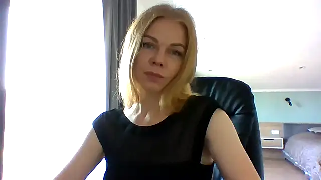 Snapshot of Tina5394 chatting on July 2026 05:10:01 AM Tina5394 online show from July 2026 05:10:01 AM