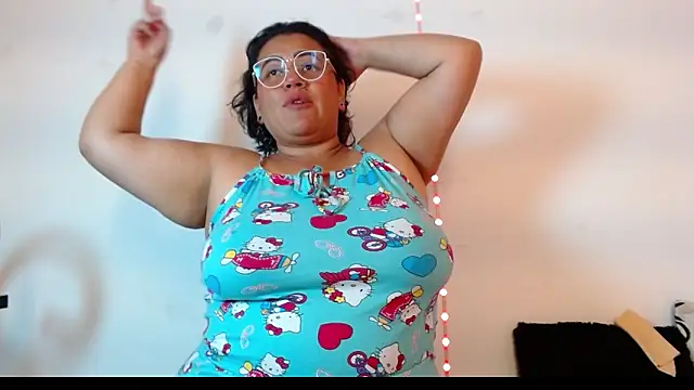 Julieta lane online show from June 2026 09:19:01 PM