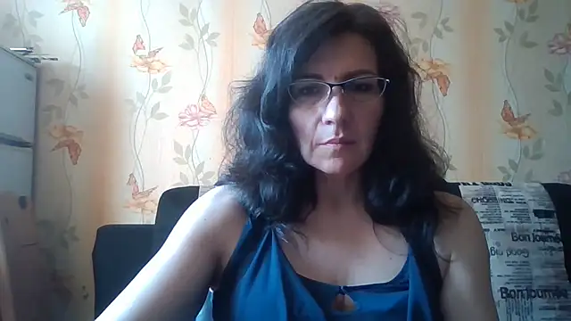 Snapshot of Miss_Heliena chatting on June 2026 07:25:02 AM Miss Heliena online show from June 2026 07:25:02 AM