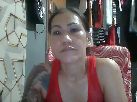 Snapshot of pinayheartaker chatting on June 2026 12:18:02 PM pinayheartaker online show from June 2026 12:18:02 PM