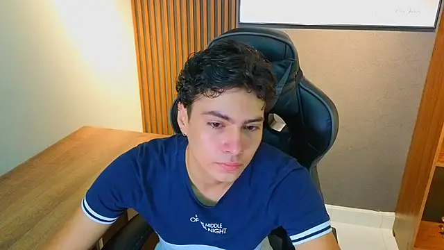 Snapshot of Esteban_Fire chatting on June 2026 12:00:02 PM Esteban Fire online show from June 2026 12:00:02 PM