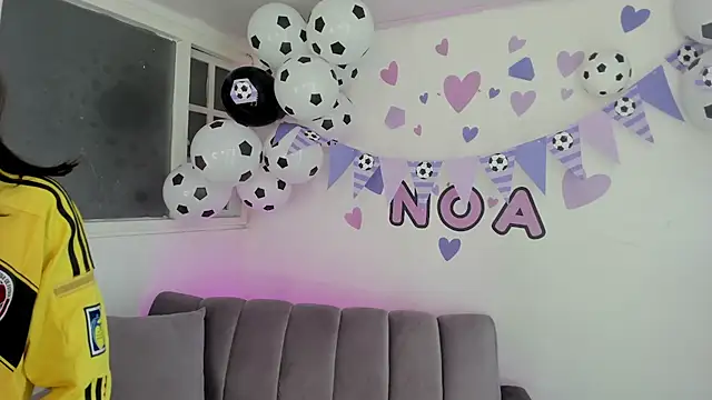 Snapshot of Noa_bunny_ chatting on June 2026 09:25:02 PM Noa bunny online show from June 2026 09:25:02 PM