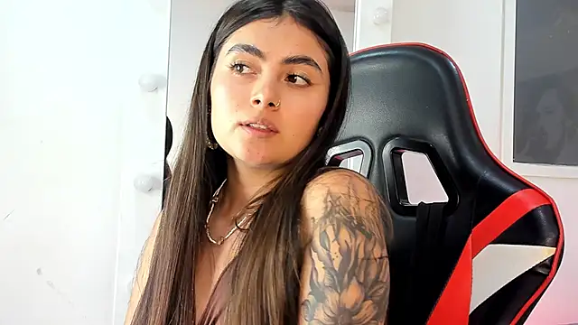 Snapshot of Noa_bunny_ chatting on July 2026 09:46:02 PM Noa bunny online show from July 2026 09:46:02 PM