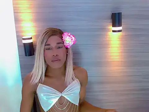 ClarissaAdhams online show from June 2026 04:20:01 AM