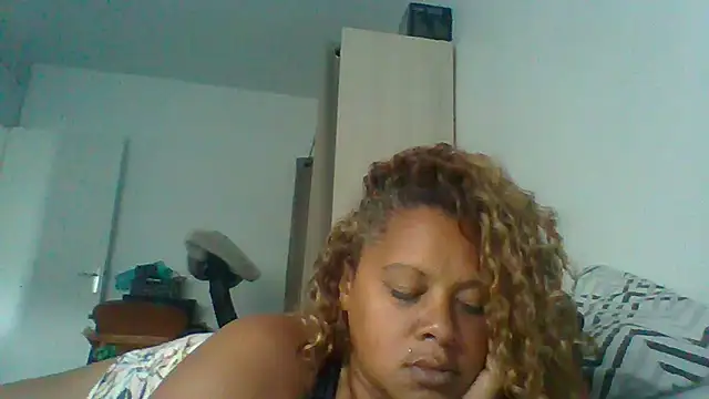 Snapshot of DOMINATRICESANDRA chatting on June 2026 06:46:02 PM DOMINATRICESANDRA online show from June 2026 06:46:02 PM