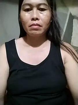 Snapshot of -Hatybi- chatting on June 2026 11:59:01 AM -Hatybi- online show from June 2026 11:59:01 AM