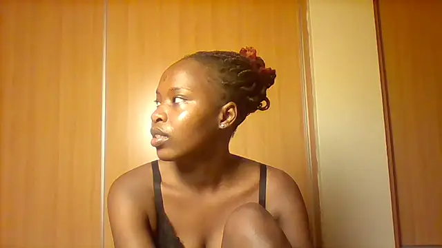 Snapshot of sweetmella_ chatting on June 2026 04:58:02 AM sweetmella online show from June 2026 04:58:02 AM