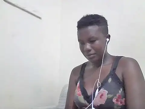 Snapshot of Sly_bootyebony chatting on June 2026 01:28:02 AM Sly bootyebony online show from June 2026 01:28:02 AM
