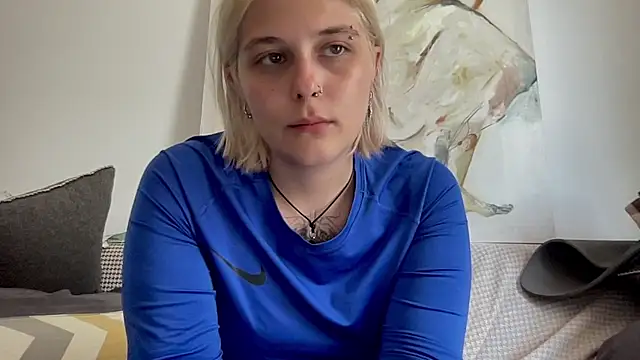 Ella Bloom online show from July 2026 10:11:01 AM
