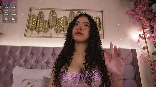 Snapshot of Eloise_Sweety chatting on June 2026 12:20:01 PM Eloise Sweety online show from June 2026 12:20:01 PM