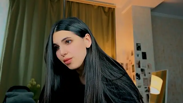 lipsyjanee online show from June 2026 04:52:02 AM