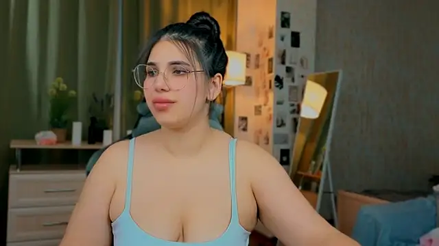 lipsyjanee online show from June 2026 04:28:01 AM