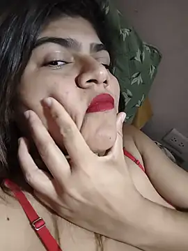 isabella 97 online show from June 2026 12:33:01 AM