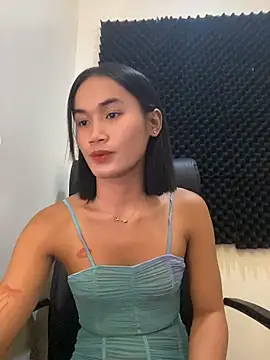 bigcock janine online show from June 2026 11:15:01 AM