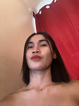 bigcock janine online show from June 2026 02:17:01 AM
