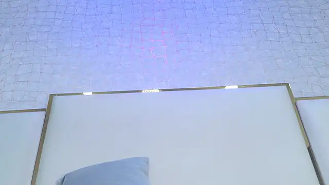 Snapshot of ScarletMilf_1 chatting on July 2026 10:39:01 AM ScarletMilf 1 online show from July 2026 10:39:01 AM