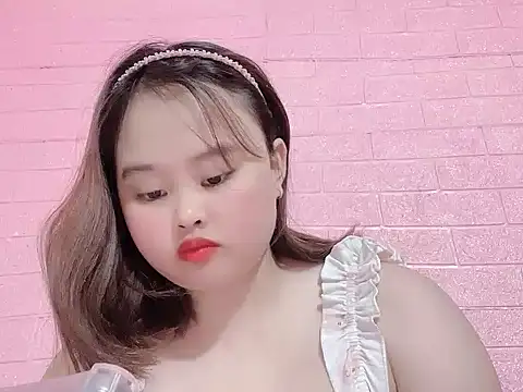 Snapshot of Nhungnhung679 chatting on June 2026 03:55:01 PM Nhungnhung679 online show from June 2026 03:55:01 PM