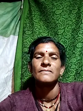 Snapshot of Cut_umang74 chatting on June 2026 03:40:02 PM Cut umang74 online show from June 2026 03:40:02 PM