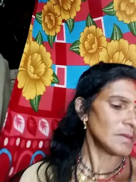 Snapshot of Cut_umang74 chatting on June 2026 04:29:01 PM Cut umang74 online show from June 2026 04:29:01 PM