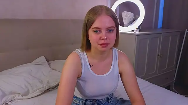 RebeccaCruz online show from June 2026 07:34:01 AM
