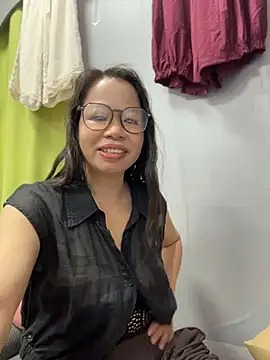 Snapshot of honghong_mother chatting on June 2026 03:09:02 AM honghong mother online show from June 2026 03:09:02 AM