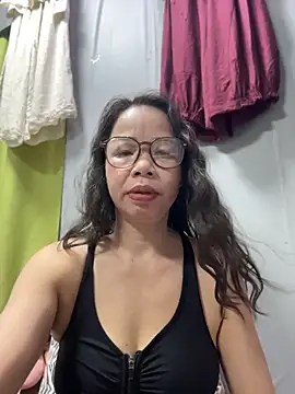 Snapshot of honghong_mother chatting on June 2026 01:07:02 AM honghong mother online show from June 2026 01:07:02 AM