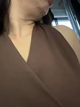 Snapshot of honghong_mother chatting on July 2026 12:07:01 AM honghong mother online show from July 2026 12:07:01 AM