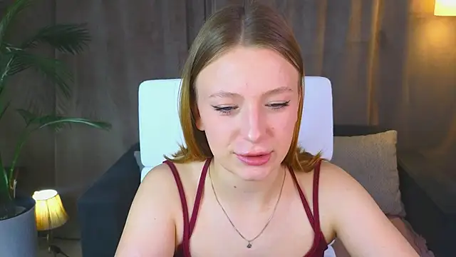 BeatriceLoven online show from July 2026 07:22:01 AM
