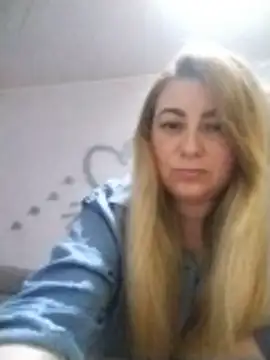 Snapshot of AngelWhite008 chatting on June 2026 08:13:02 PM AngelWhite008 online show from June 2026 08:13:02 PM