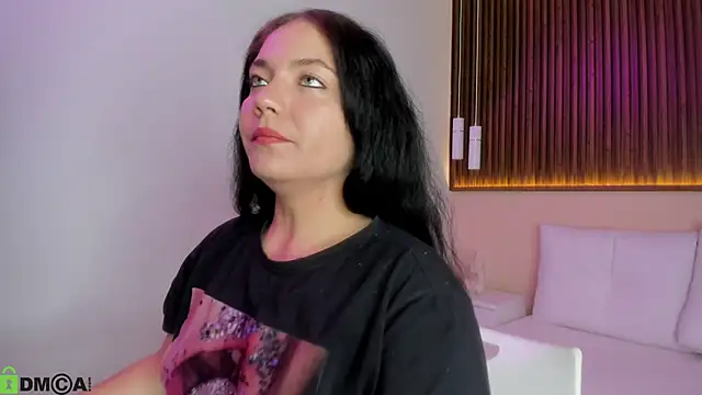 Snapshot of rebecaa_grey chatting on June 2026 02:17:02 PM rebecaa grey online show from June 2026 02:17:02 PM