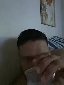 Snapshot of fercho25rv chatting on June 2026 05:57:02 AM fercho25rv online show from June 2026 05:57:02 AM