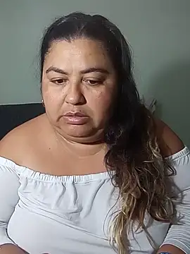 Snapshot of Karissa_07 chatting on June 2026 12:17:01 PM Karissa 07 online show from June 2026 12:17:01 PM