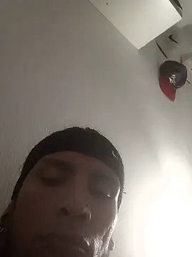 boyrolo24 online show from June 2026 10:52:01 AM